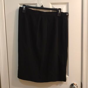 ⚡️FINAL PRICE⚡️ Vintage Cheap & Chic Moschino Black Skirt!